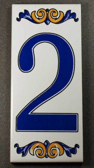 Numéro 2 en Faïence 6.5 x 15 cm