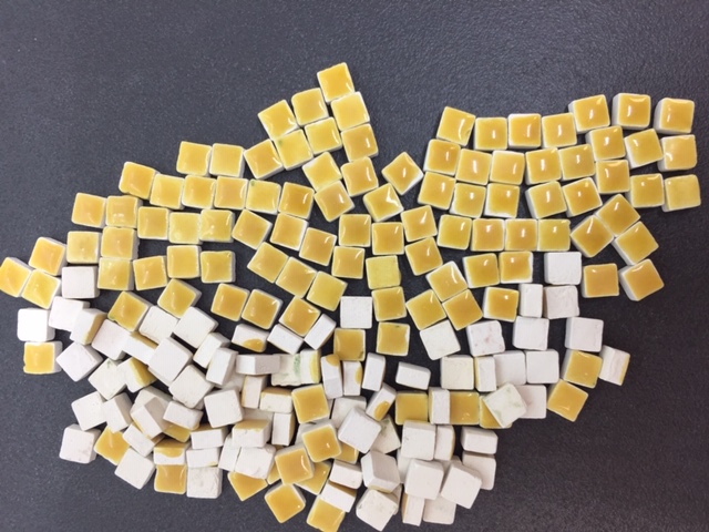 Mini Terre Cuite 5 x 5 mm Jaune Sable, par 50g