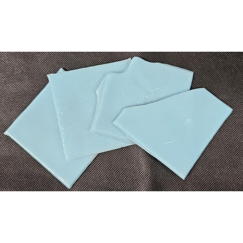 Pdv Albertini 8 x 8 cm - bleu ciel - vendu au 100g