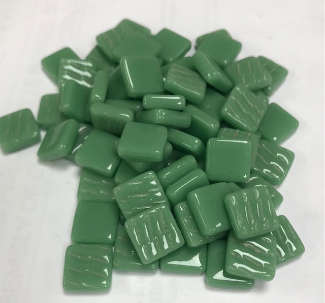 Pate de verre , 1.2 x 1.2 cm -Vert clair - , par 100 g .