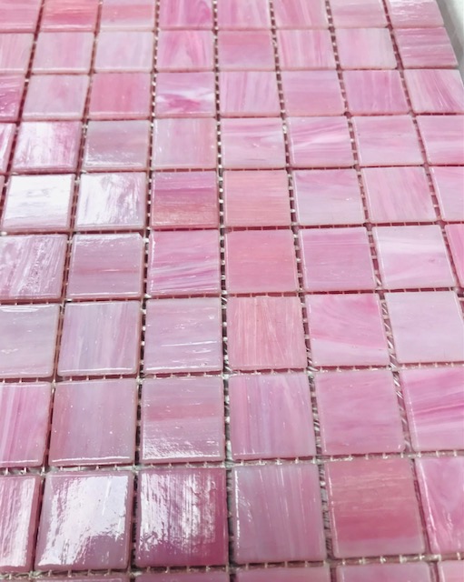 Pâte de verre - Candy - 2 x 2 cm , à la plaque .