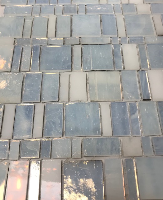 Mosaïque de Verre , Blanc Nacré - à la plaque .