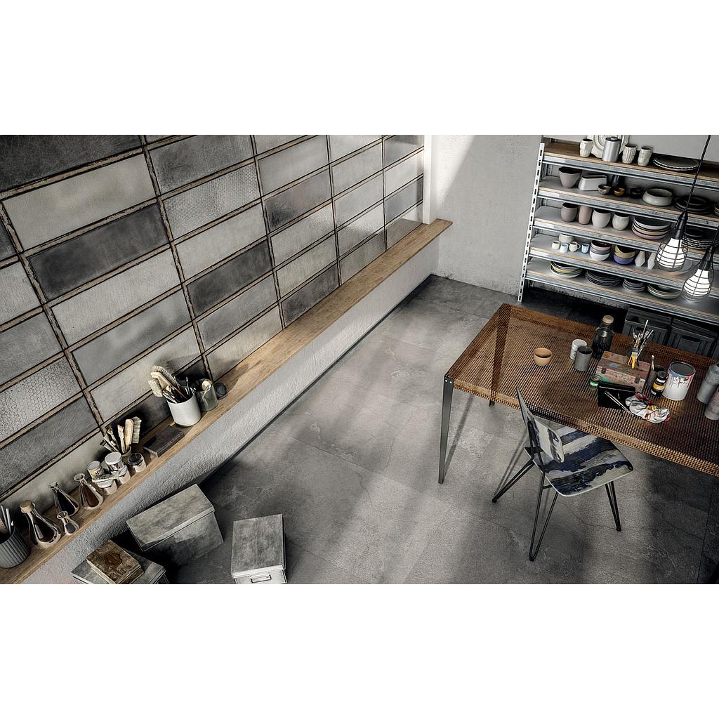 Faïence Diesel Industrial Glass, 10 x 30 cm, ep. 7mm, Vendu au m², 1 Bte = 1.02 m² 