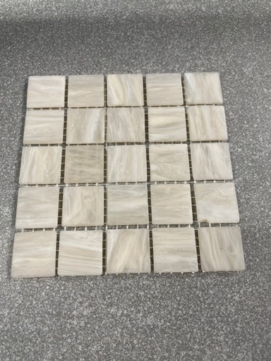 Bisazza 2 x 2 cm - SM19 M, à la plaque 