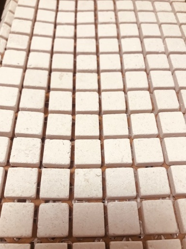 [20230425] Marbre - Pietra Chiara - 1.5 x 1.5 cm , par 100 g