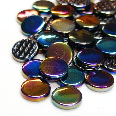 [PR Pearlised Opal Black 049P] Pastille noire irisé , 1.8 cm , par 100 g  