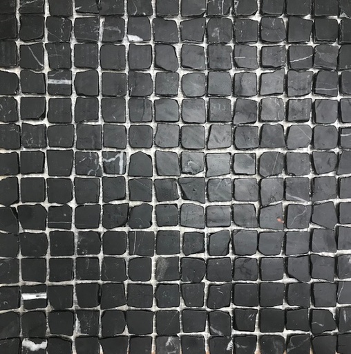 [chateau cobble black] Marbre Black  2 x 2 cm , par 100g