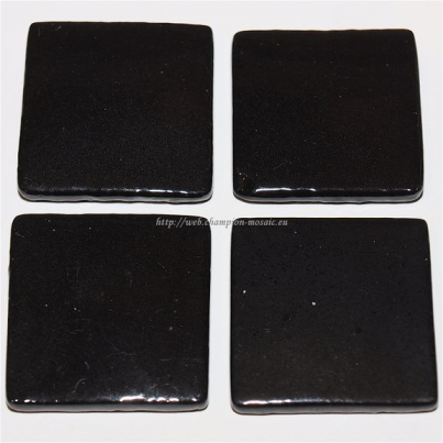 [101C] Pate de verre 101 Noire Brillante 2,3 x 2,3 cm, par 100g