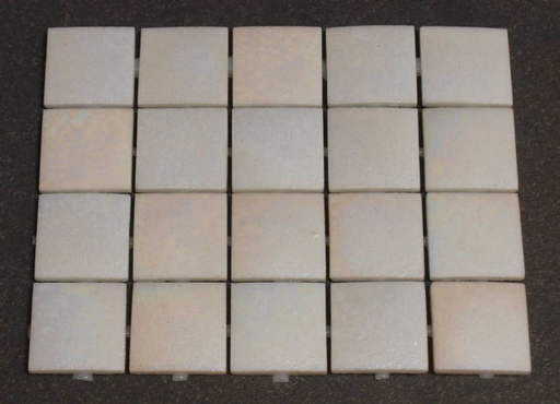 [718] Opaline Mat Blanc 2.3 x 2.3 cm, par 100g